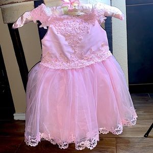 Pink w pearl embellishments with tulle embellished popatu by posh intl size M